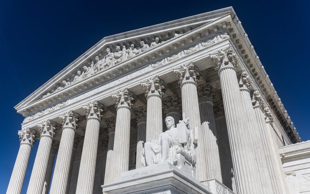 Supreme Court narrowly strikes down Louisiana’s abortion admitting privileges law