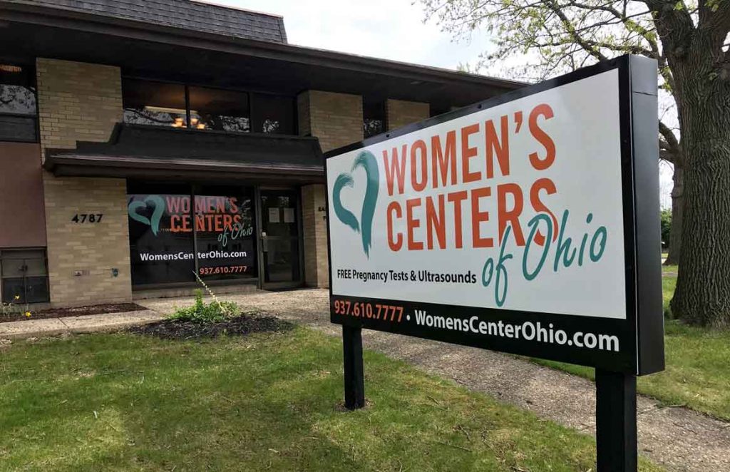 What is the difference between Elizabeth’s New Life Center and Women’s Centers of Ohio?